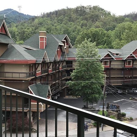 Downtown Gatlinburg Apartment מראה חיצוני תמונה